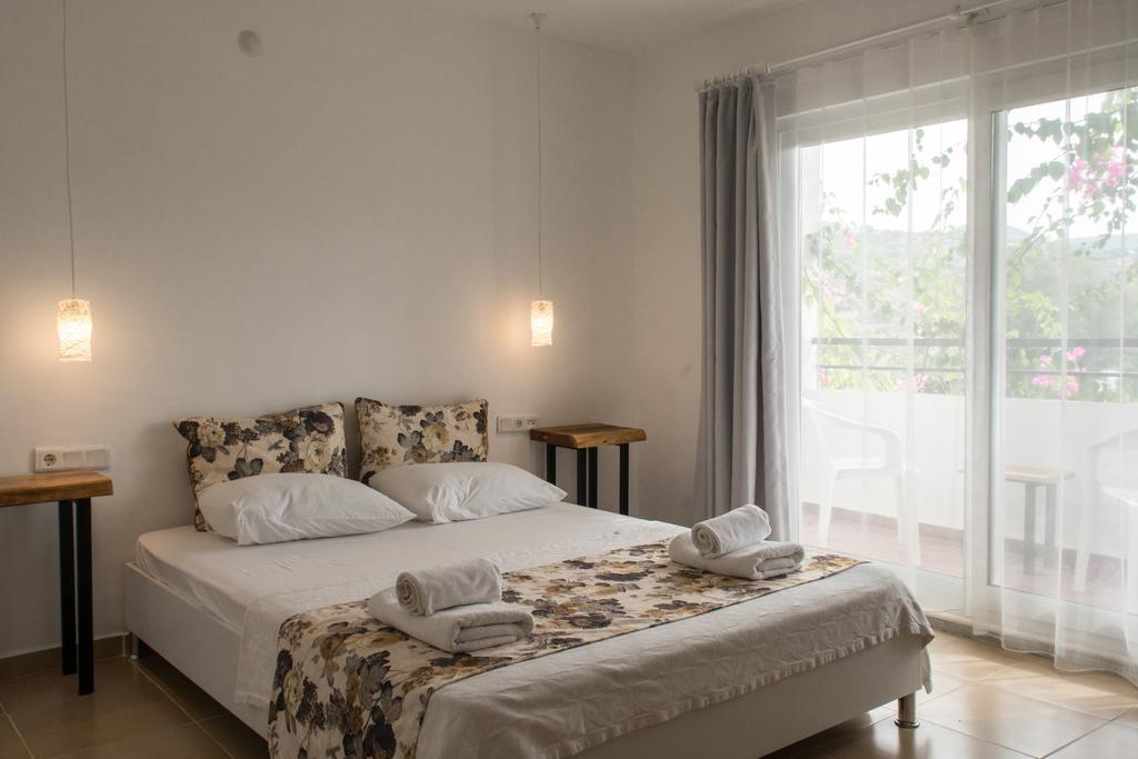 Pataros Hotel Патара Екстериор снимка