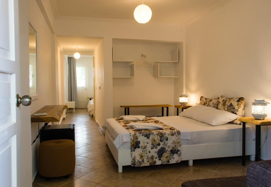 Pataros Hotel Патара Екстериор снимка