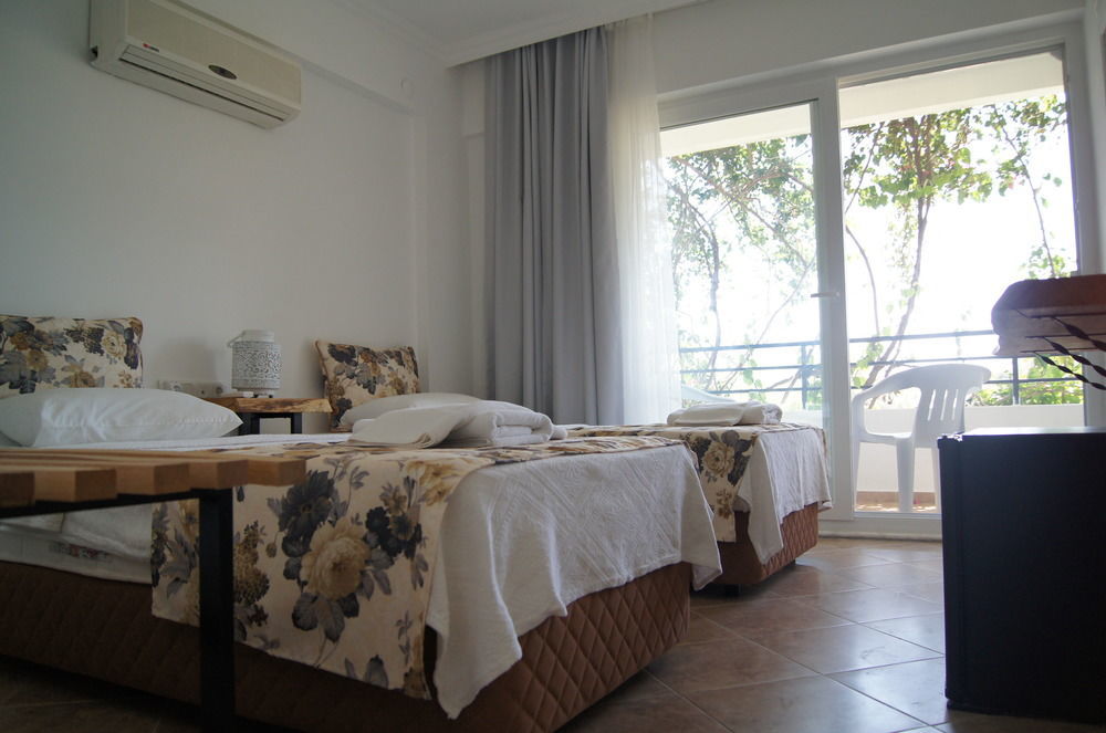 Pataros Hotel Патара Екстериор снимка