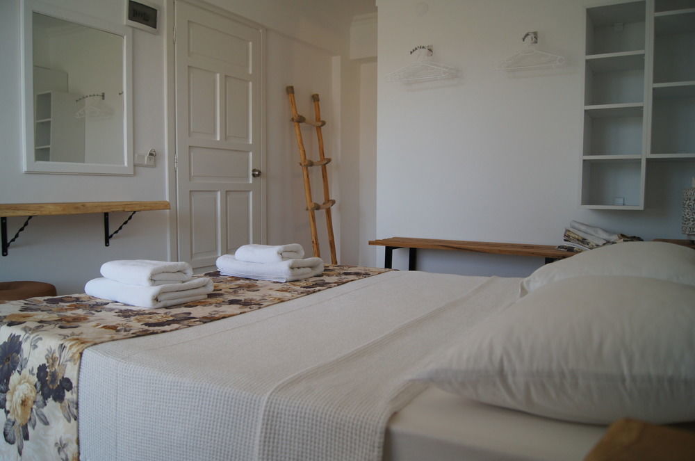 Pataros Hotel Патара Екстериор снимка
