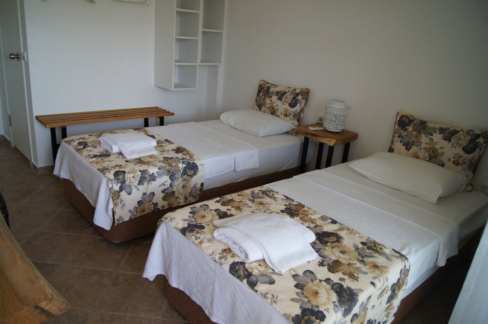 Pataros Hotel Патара Екстериор снимка